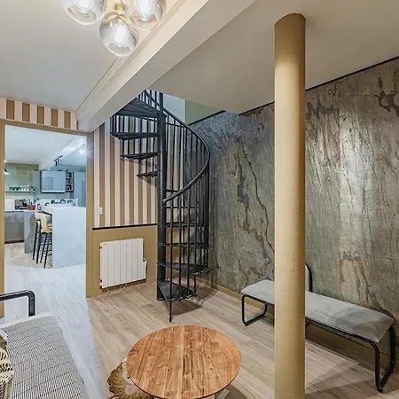 Apartment Cozy Flat With Jacuzzi 2bdr 2wc