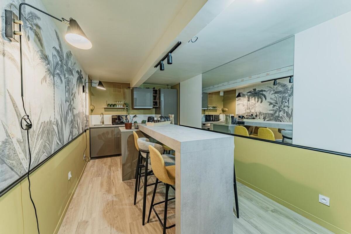 Cozy Flat With Jacuzzi 2bdr 2wc *